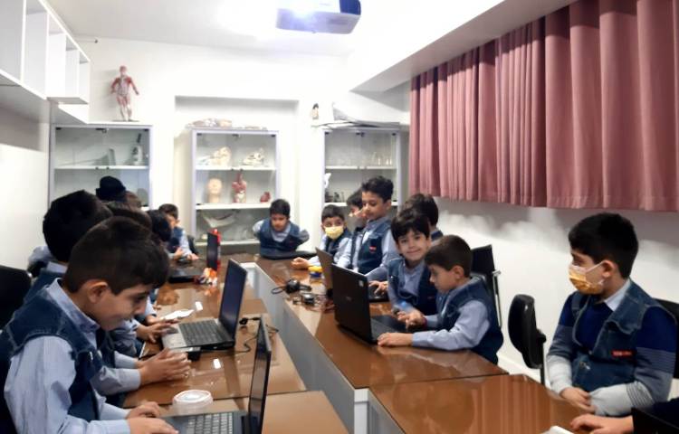 رایانه -آشنایی با خط راست و خط خمیده 1