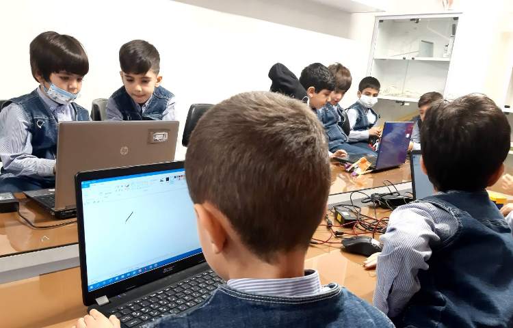 رایانه -آشنایی با خط راست و خط خمیده 2