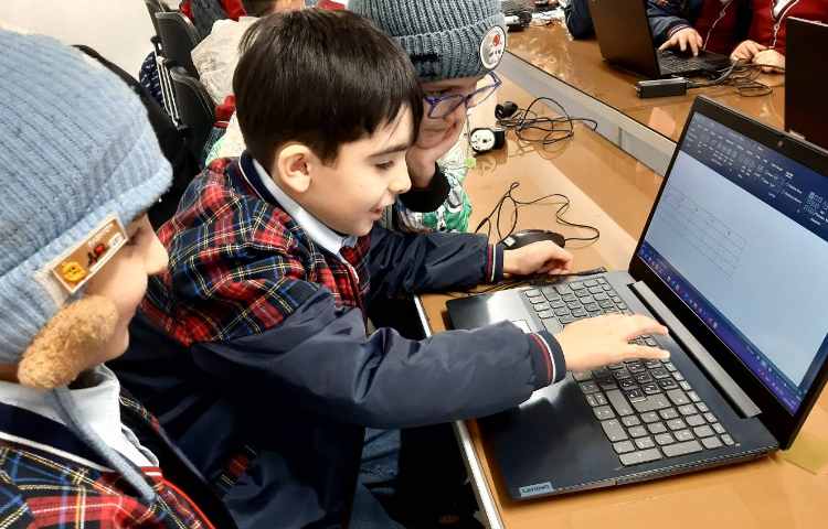 رایانه - آشنایی با سربرگ های جدول 3