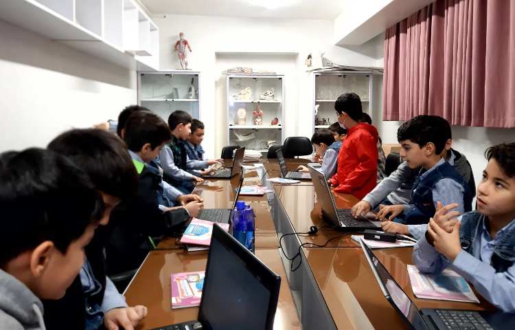 رایانه -آشنایی با layout (قالب بندی) 1