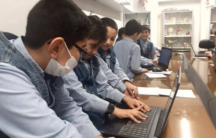 رایانه -آشنایی با layout (قالب بندی) 2