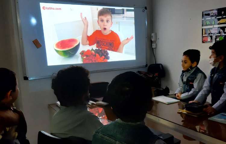 رایانه - آشنایی با مفهوم ورودی خروجی از طریق پخش کلیپ 2
