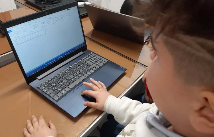 رایانه - آشنایی با کادر متنی و درج تصاویر 3