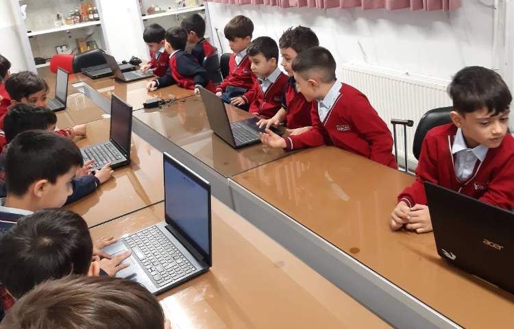 رایانه - آموزش ابزار سطل رنگ 4