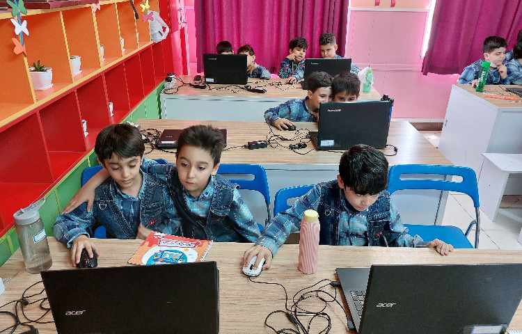 :رایانه، آموزش اسکرچ، کلاس انگور 1