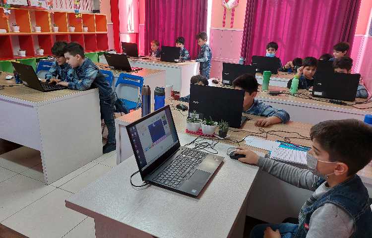 :رایانه، آموزش اسکرچ، کلاس انگور 4