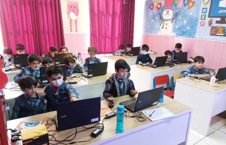 :رایانه، آموزش اسکرچ، کلاس انگور