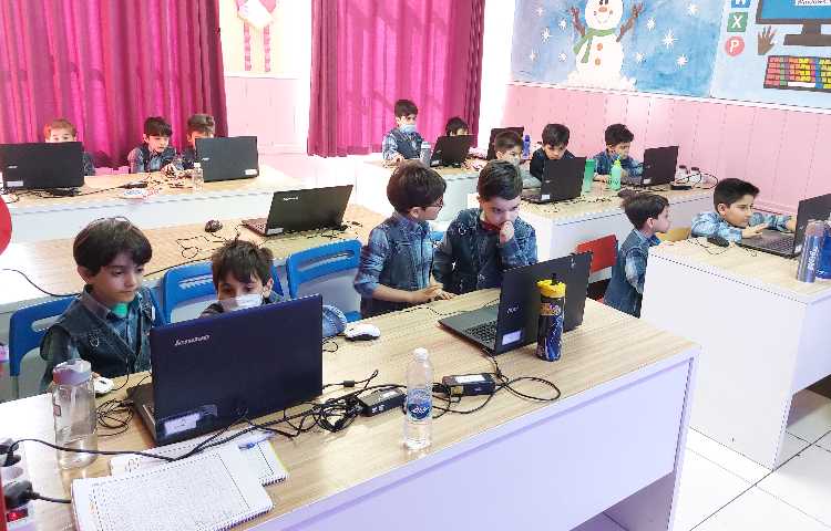 :رایانه، آموزش اسکرچ، کلاس انگور