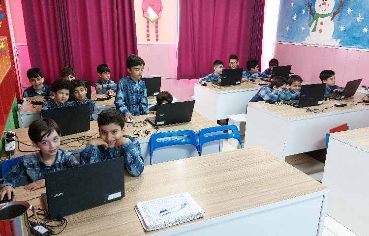 :رایانه، آموزش اسکرچ، کلاس دریانوردان 1