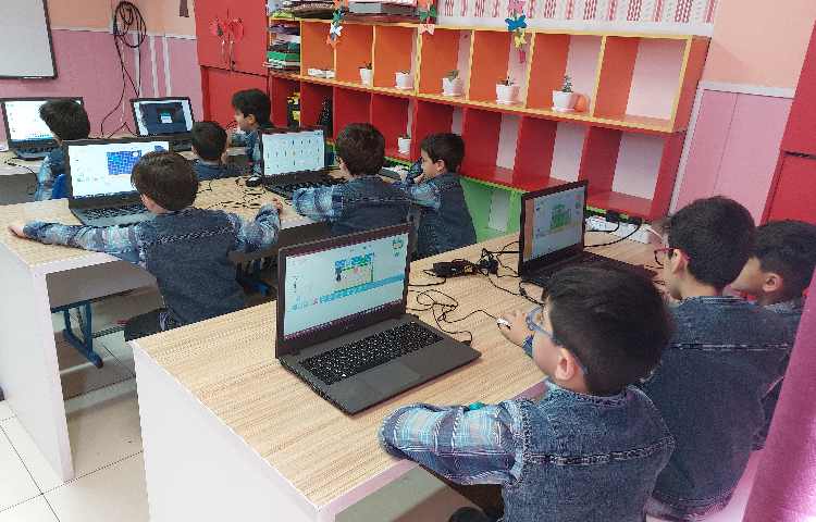 :رایانه، آموزش اسکرچ، کلاس دریانوردان 4