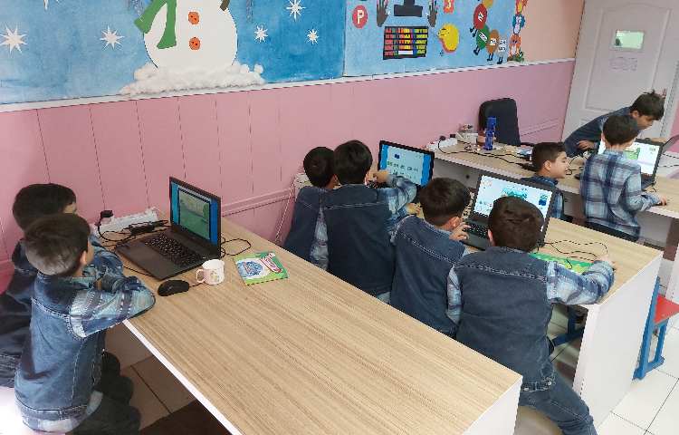 :رایانه، آموزش اسکرچ، کلاس دریانوردان 5