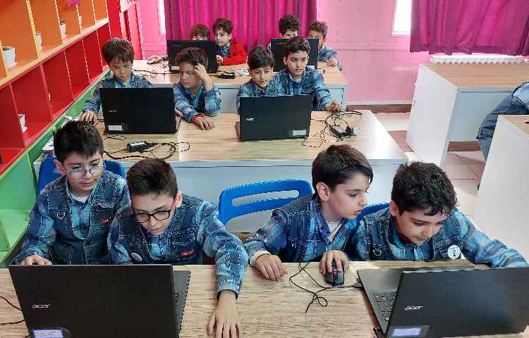 :رایانه، آموزش اسکرچ، کلاس دریانوردان