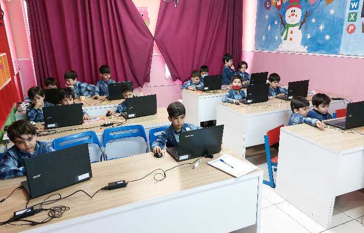 :رایانه، آموزش اسکرچ، کلاس سیب 1