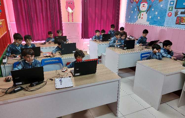 :رایانه، آموزش اسکرچ، کلاس سیب 1