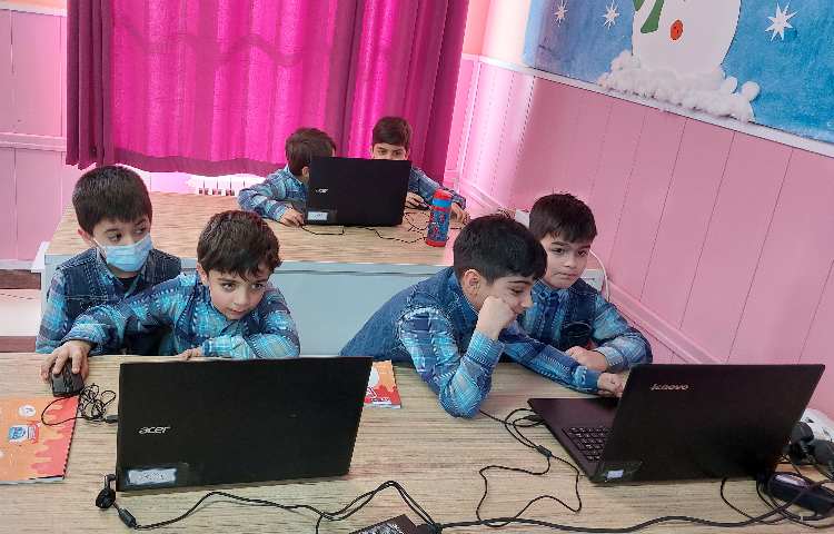 :رایانه، آموزش اسکرچ، کلاس سیب 3