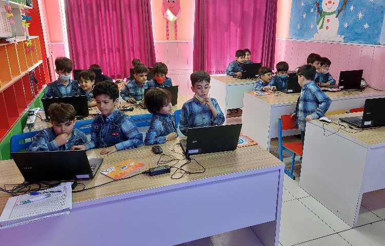 :رایانه، آموزش اسکرچ، کلاس سیب 4