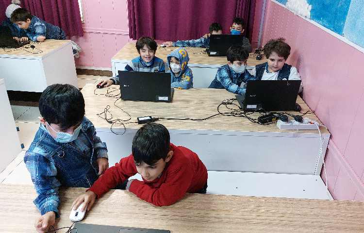 :رایانه، آموزش اسکرچ، کلاس فضانوردان 2