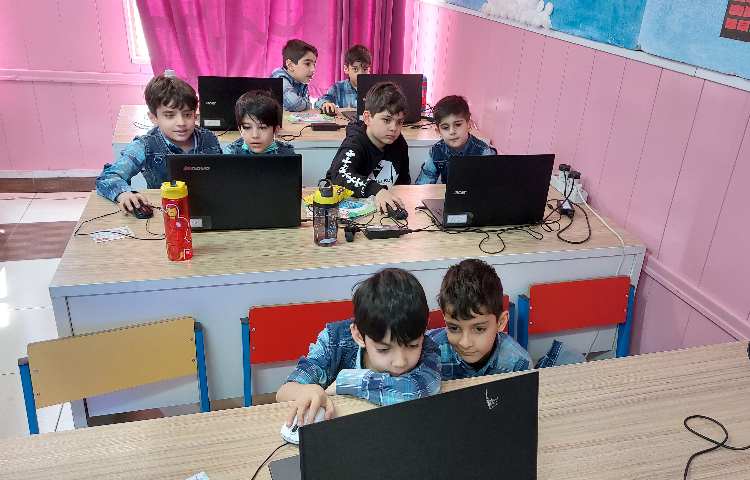 :رایانه، آموزش اسکرچ، کلاس فضانوردان 2