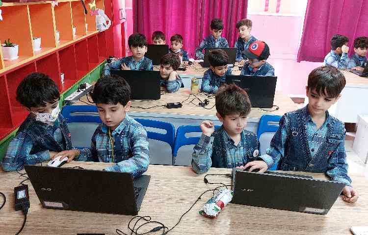 :رایانه، آموزش اسکرچ، کلاس پرتقال 1