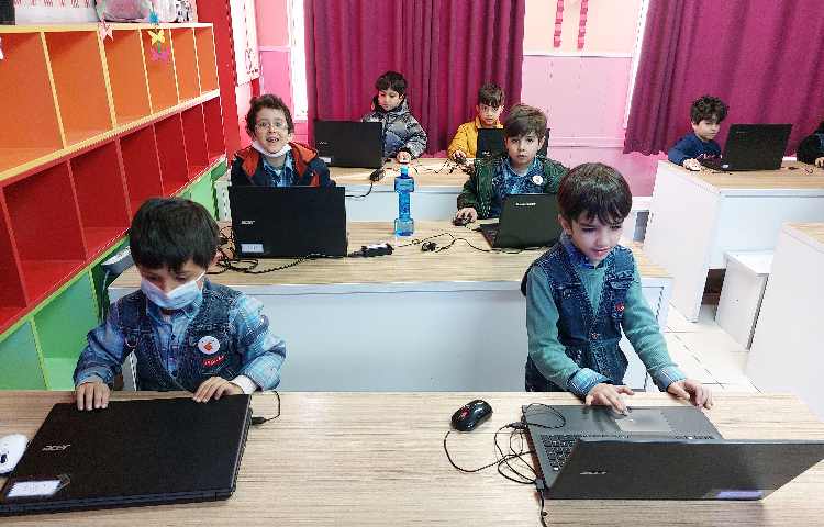 :رایانه، آموزش اسکرچ، کلاس پرتقال 2