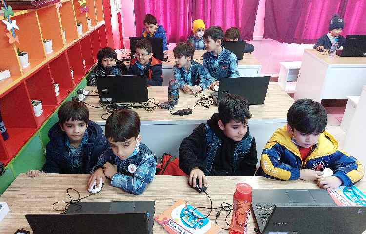 :رایانه، آموزش اسکرچ، کلاس پرتقال 2