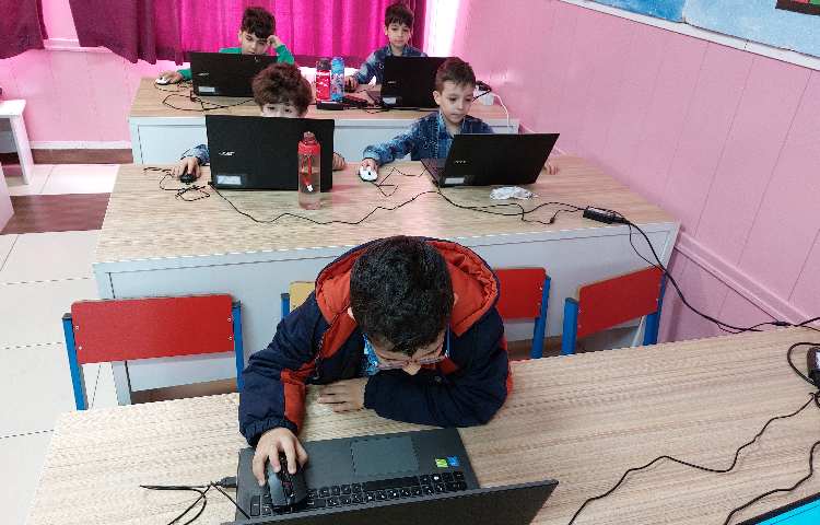 :رایانه، آموزش اسکرچ، کلاس پرتقال 2