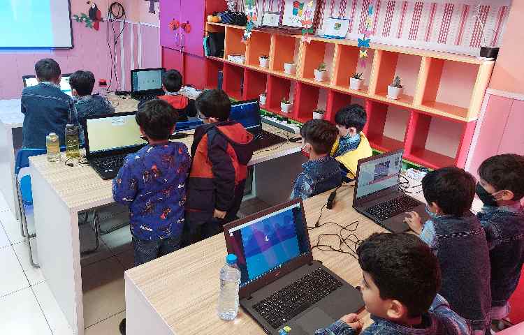 :رایانه، آموزش اسکرچ، کلاس پرتقال 4