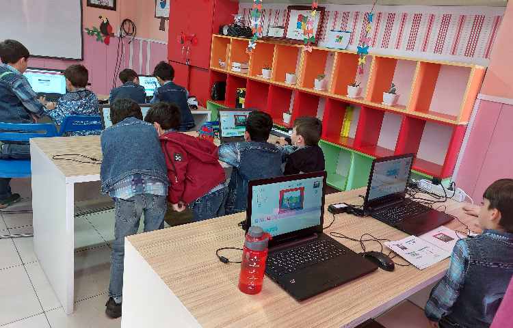 :رایانه، آموزش اسکرچ، کلاس پرتقال 4