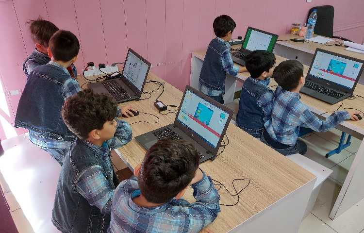 :رایانه، آموزش اسکرچ، کلاس پرتقال 4