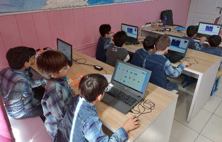 :رایانه، آموزش اسکرچ، کلاس گیلاس 2