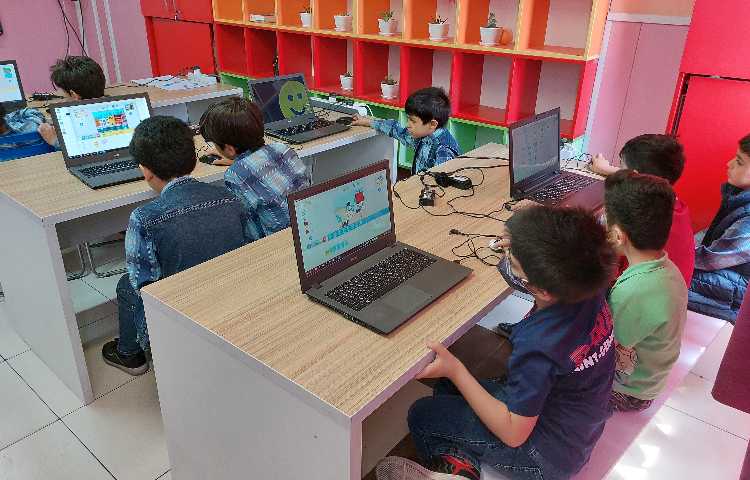 :رایانه، آموزش اسکرچ، کلاس گیلاس 2