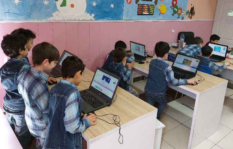 :رایانه، آموزش اسکرچ، کلاس گیلاس 3