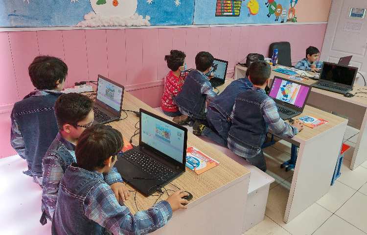 :رایانه، آموزش اسکرچ، کلاس گیلاس 4