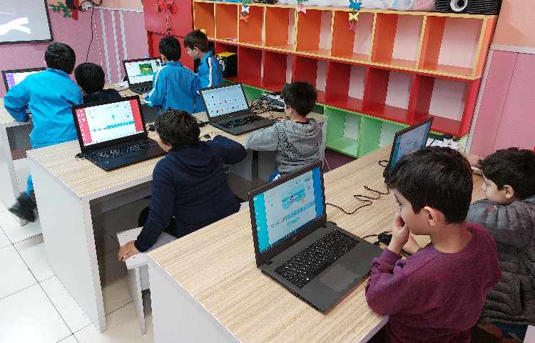 :رایانه، آموزش اسکرچ، کلاس گیلاس 5