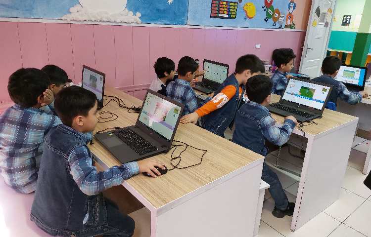 :رایانه، آموزش اسکرچ، کلاس گیلاس 5