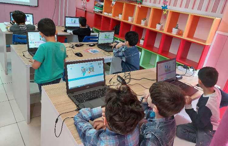 :رایانه، آموزش اسکرچ، کلاس گیلاس 5