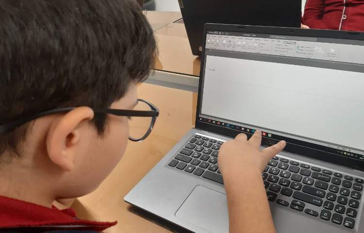 رایانه - آموزش انتخاب متن و تغییر سایز 2