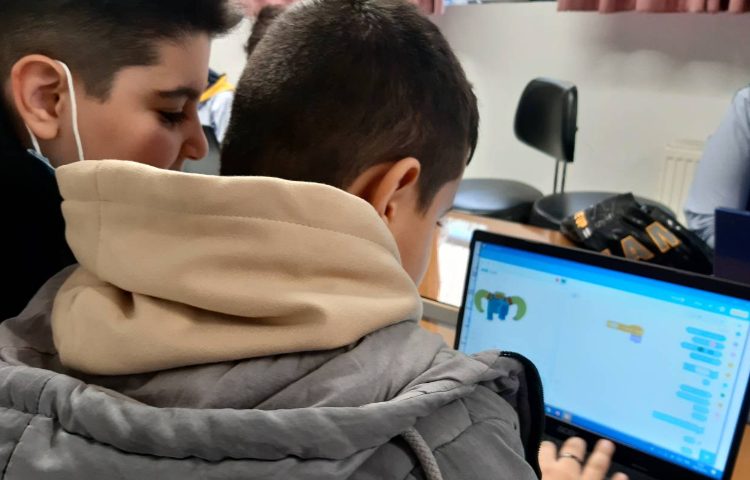 رایانه - آموزش بلوک های بلندی صدا و زمان سنج 2