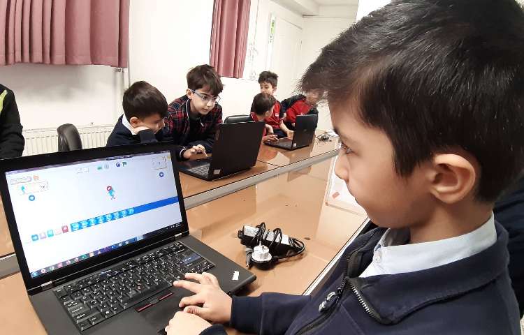 رایانه - آموزش بلوک های بنفش (ظاهر) 2