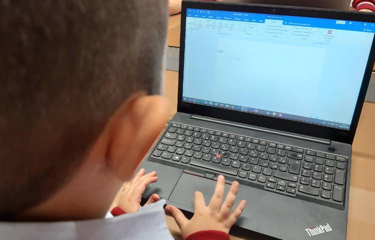 رایانه - آموزش تغییر رنگ و فونت در word 1