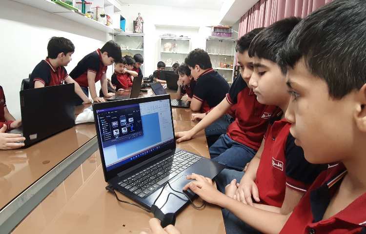 رایانه - آموزش درج ویدیو و صدا در اسلاید 1