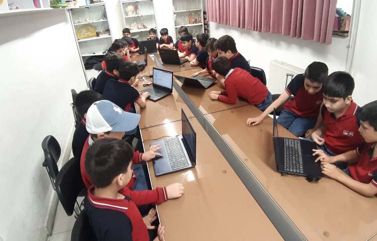 رایانه - آموزش درج ویدیو و صدا در اسلاید 2