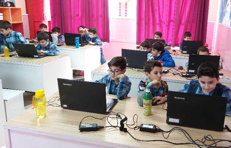 :رایانه، آموزش طراحی اسلاید ها، کلاس زمین 1