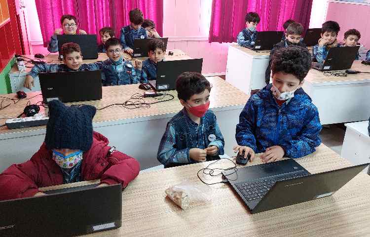 :رایانه، آموزش ورد، کلاس دریانوردان