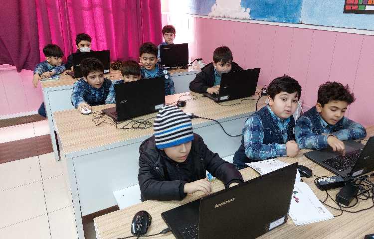 :رایانه، آموزش ورد، کلاس دریانوردان