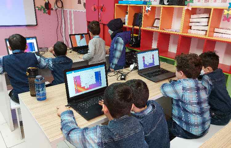 :رایانه، آموزش ورد، کلاس فضانوردان 3