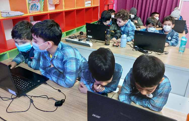 :رایانه، آموزش ورد، کلاس فضانوردان 3