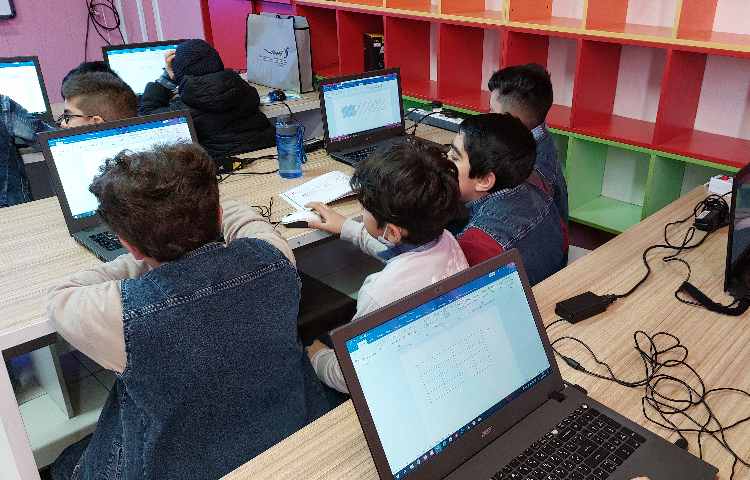 :رایانه، آموزش ورد، کلاس فضانوردان 5