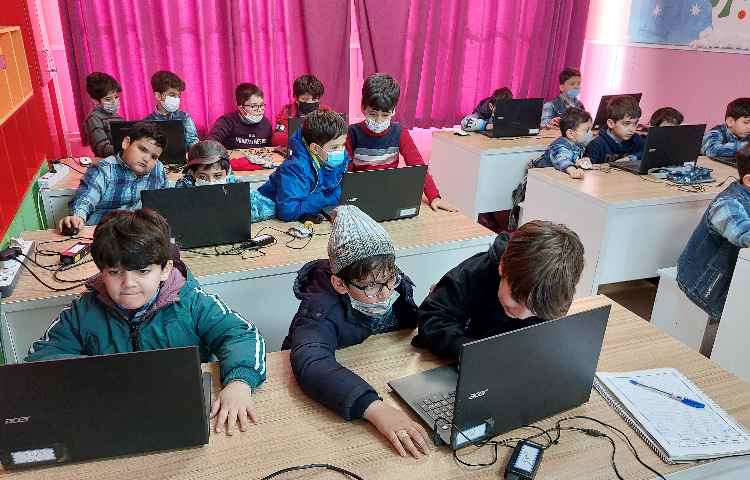 :رایانه، آموزش ورد، کلاس کوهنوردان 1