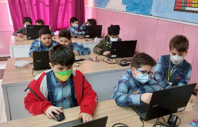 :رایانه، آموزش ورد، کلاس کوهنوردان 4